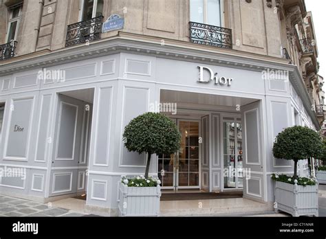 avenue montaigne dior|dior boutique montaigne.